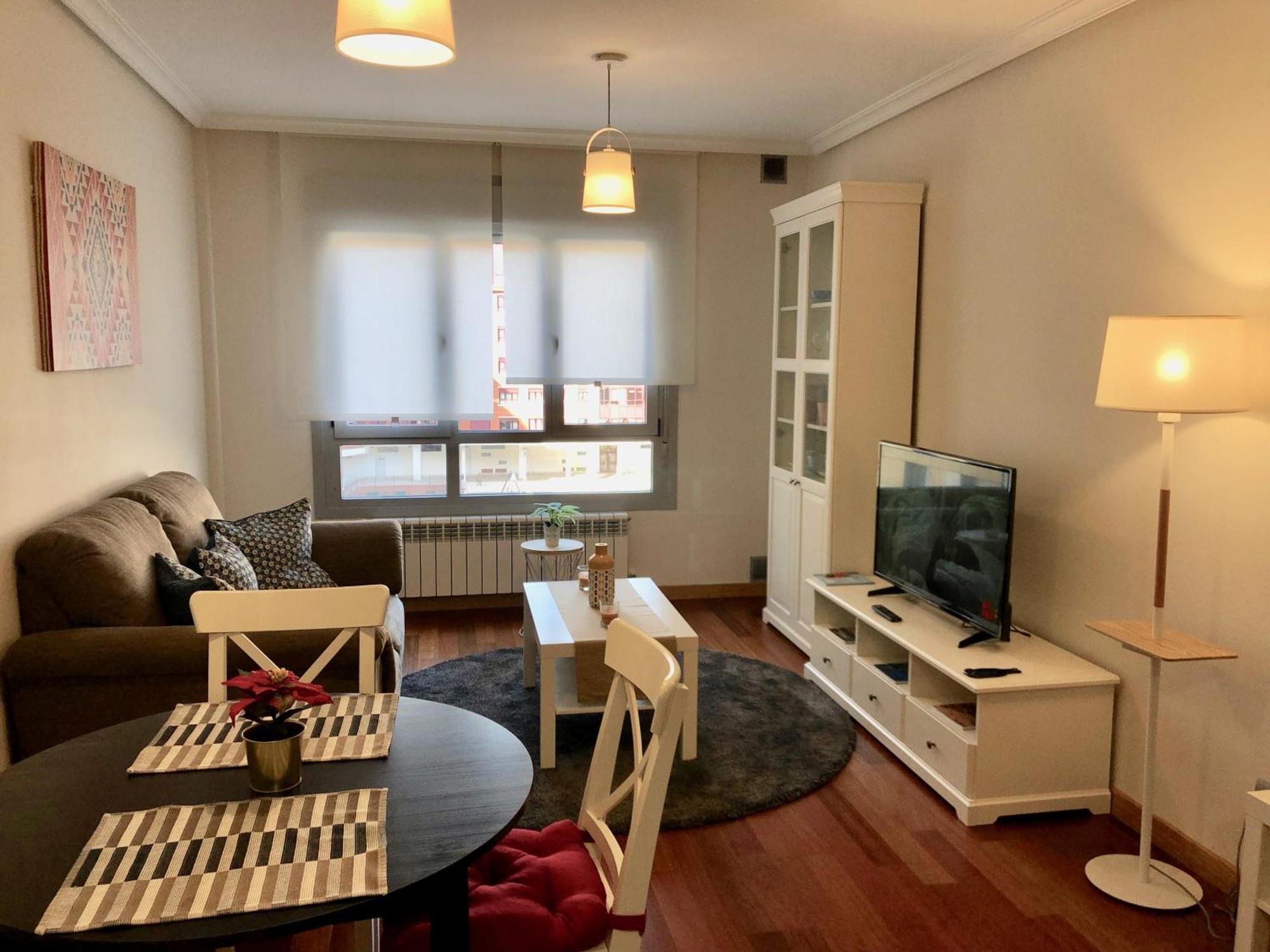 Apartamento Europa Prados Atenea Овиедо Екстериор снимка