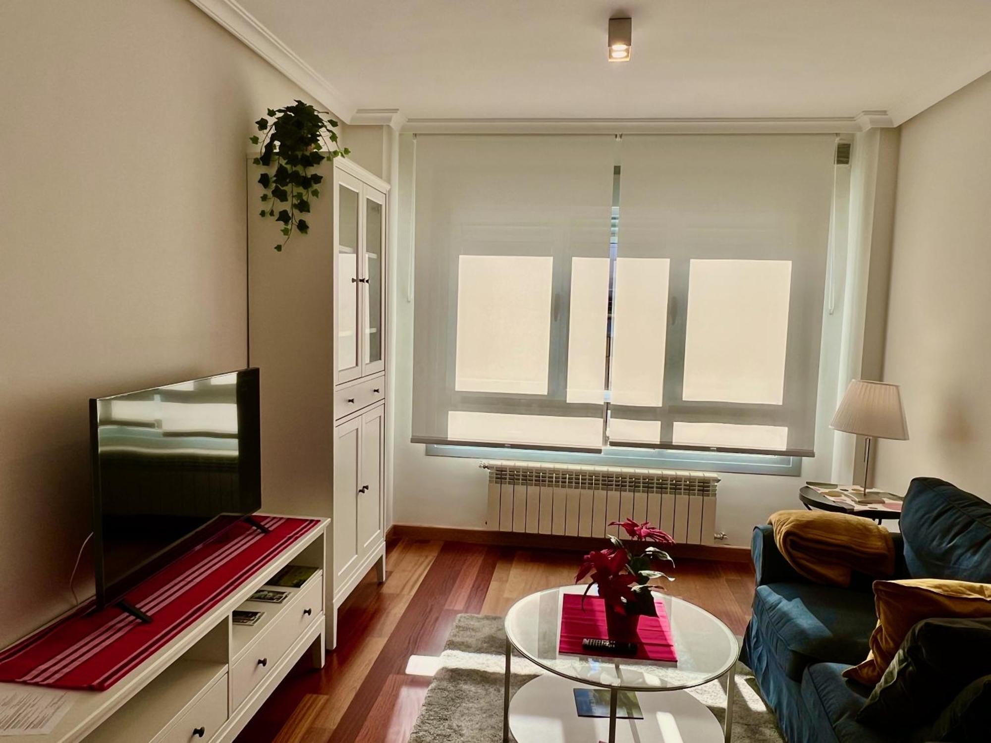 Apartamento Europa Prados Atenea Овиедо Екстериор снимка